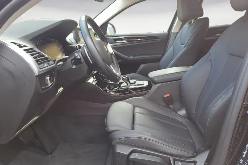 BMW X4 (Seria X) din 2022 cu 75.410 km - oferta BMW206975 - foto 7