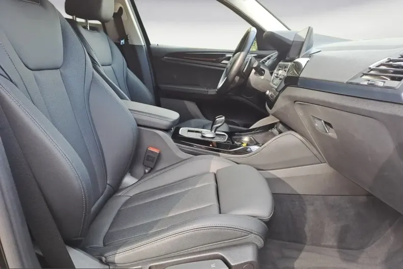 BMW X4 (Seria X) din 2022 cu 75.410 km - oferta BMW206975 - foto 8