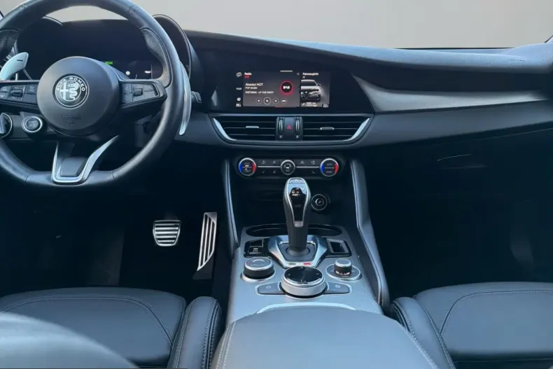 Alfa Romeo Giulia din 2024 cu 29.361 km - oferta ALF206977 - foto 15