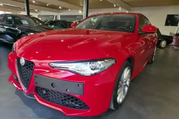 Alfa Romeo Giulia din 2022 - oferta ALF206978