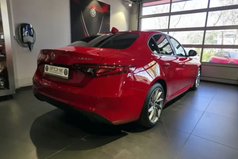 Alfa Romeo Giulia din 2022 cu 26.620 km - oferta ALF206978 - foto 5