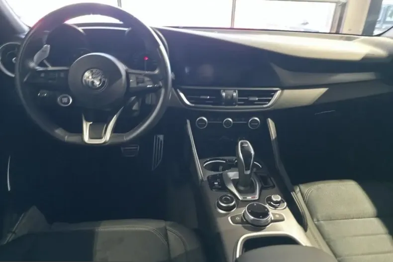 Alfa Romeo Giulia din 2022 cu 26.620 km - oferta ALF206978 - foto 9