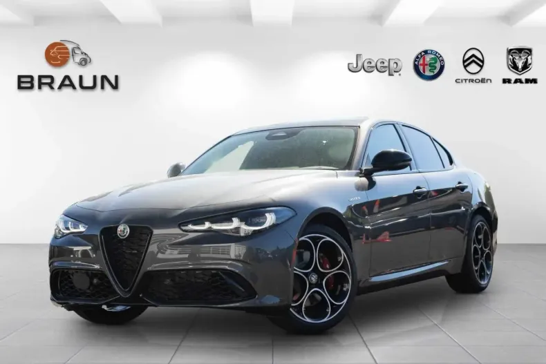Alfa Romeo Giulia din 2024 cu 6.900 km - oferta ALF206979 - foto 1