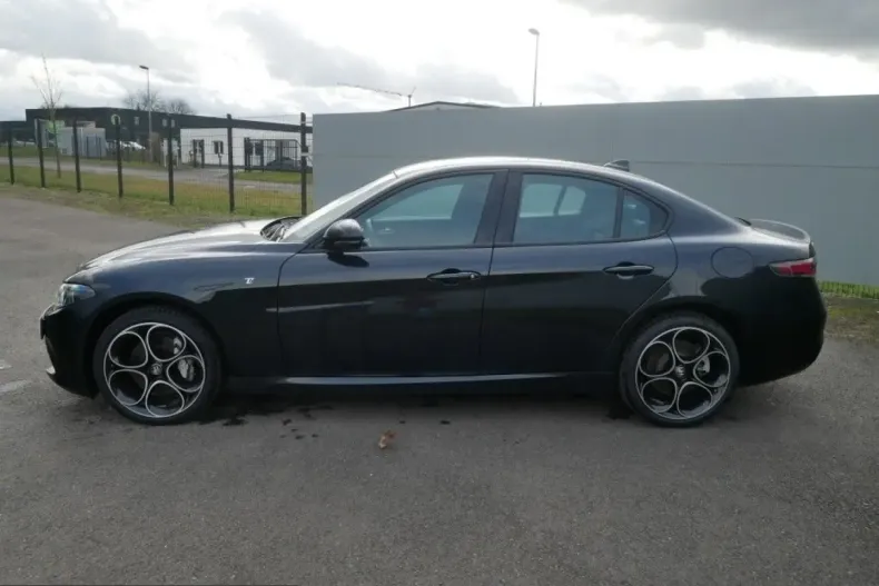 Alfa Romeo Giulia din 2023 cu 17.836 km - oferta ALF206981 - foto 6