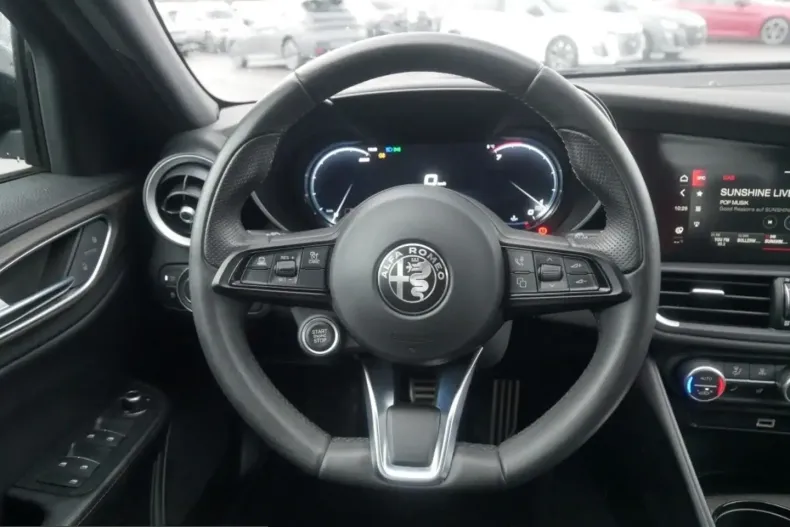 Alfa Romeo Giulia din 2023 cu 17.836 km - oferta ALF206981 - foto 18