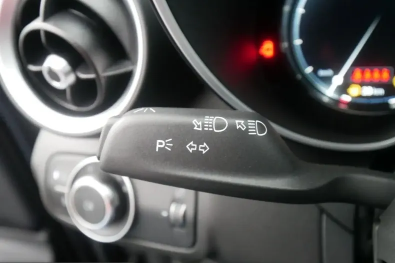 Alfa Romeo Giulia din 2023 cu 17.836 km - oferta ALF206981 - foto 20