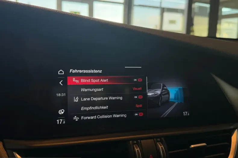 Alfa Romeo Giulia din 2023 cu 56.800 km - oferta ALF206982 - foto 24