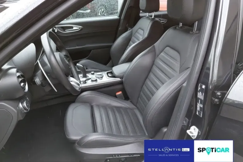 Alfa Romeo Giulia din 2023 cu 26.358 km - oferta ALF206983 - foto 9