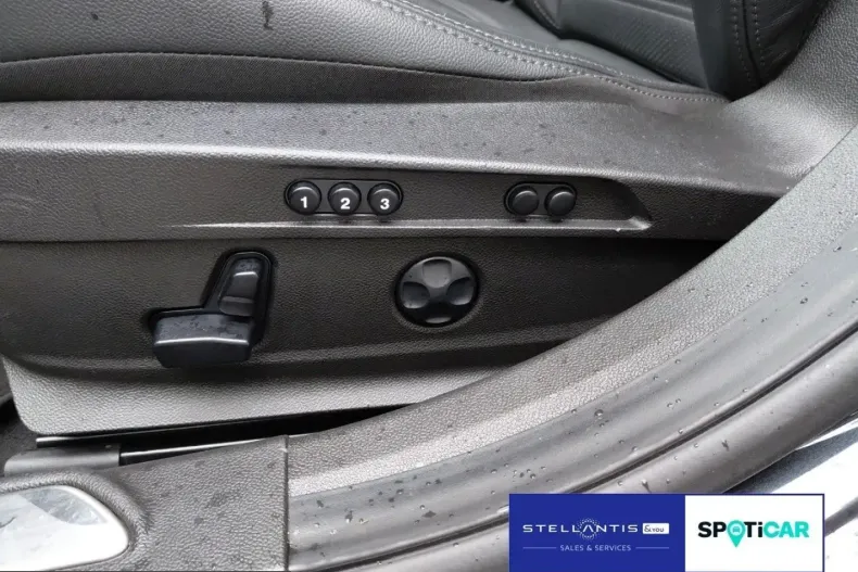 Alfa Romeo Giulia din 2023 cu 26.358 km - oferta ALF206983 - foto 13