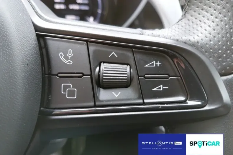 Alfa Romeo Giulia din 2023 cu 26.358 km - oferta ALF206983 - foto 17