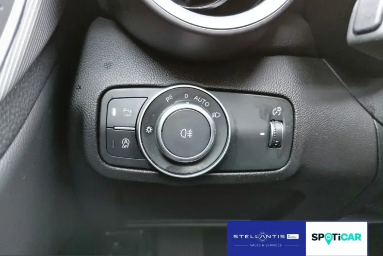 Alfa Romeo Giulia din 2023 cu 26.358 km - oferta ALF206983 - foto 20