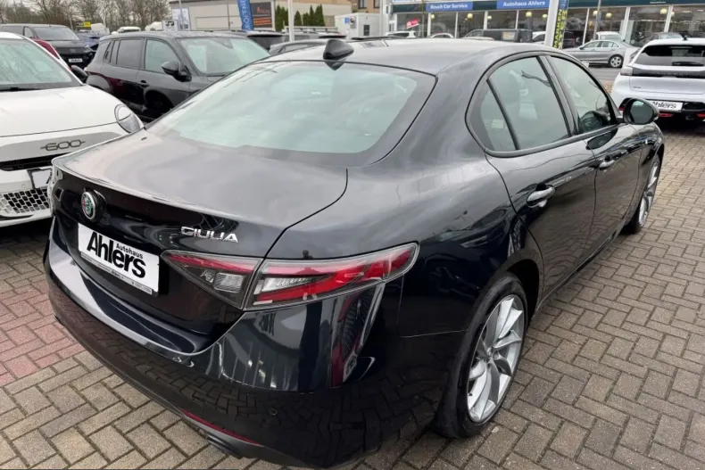 Alfa Romeo Giulia din 2023 cu 19.487 km - oferta ALF206984 - foto 8