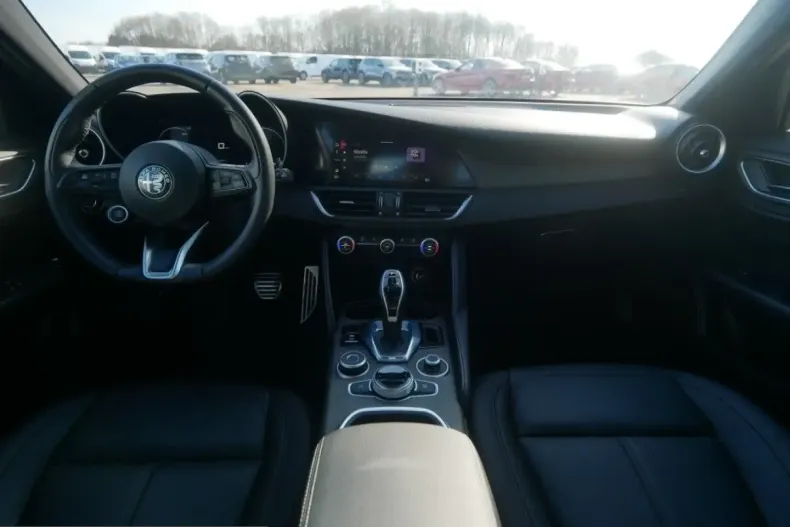 Alfa Romeo Giulia din 2023 cu 10.010 km - oferta ALF206986 - foto 18