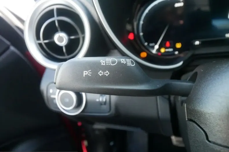 Alfa Romeo Giulia din 2023 cu 10.010 km - oferta ALF206986 - foto 26