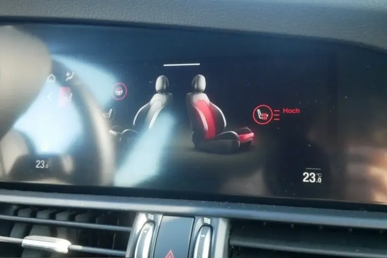 Alfa Romeo Giulia din 2023 cu 10.010 km - oferta ALF206986 - foto 33