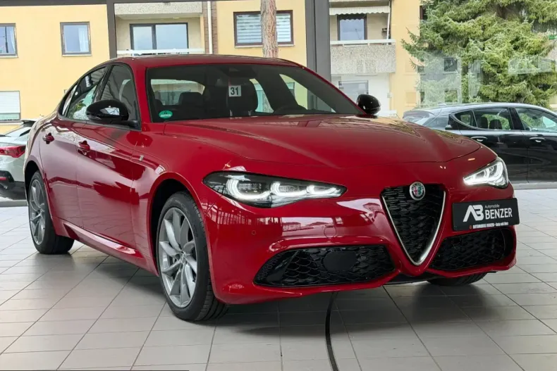Alfa Romeo Giulia din 2023 cu 8.800 km - oferta ALF206987 - foto 5