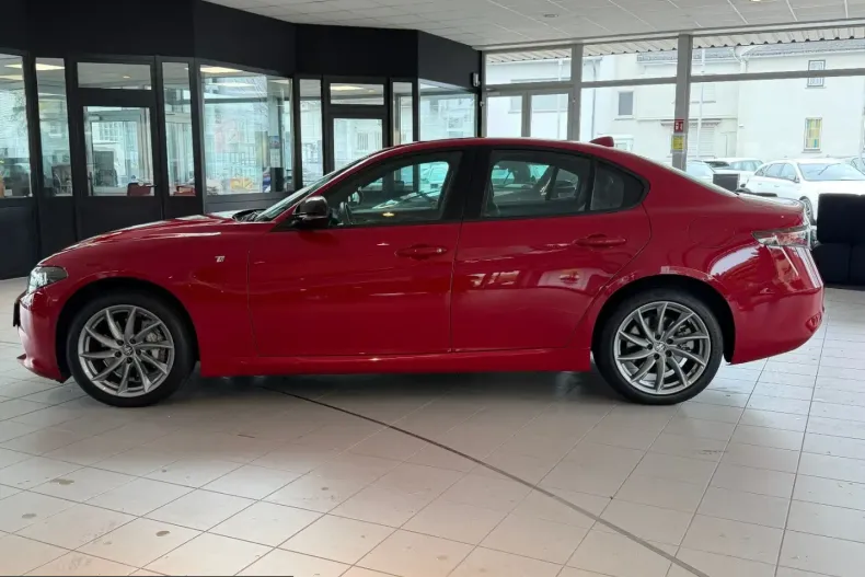 Alfa Romeo Giulia din 2023 cu 8.800 km - oferta ALF206987 - foto 7