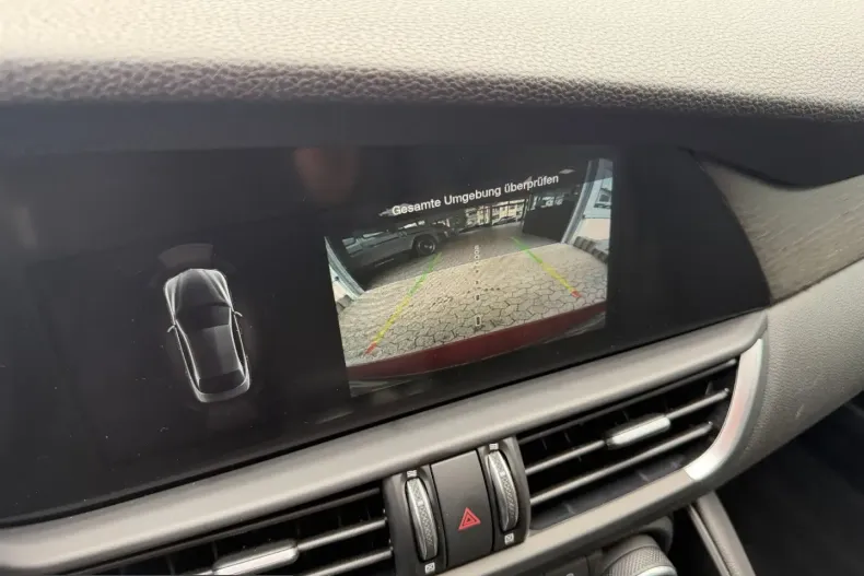 Alfa Romeo Giulia din 2023 cu 8.800 km - oferta ALF206987 - foto 38