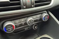 Alfa Romeo Giulia din 2023 cu 8.800 km - oferta ALF206987 - foto 39