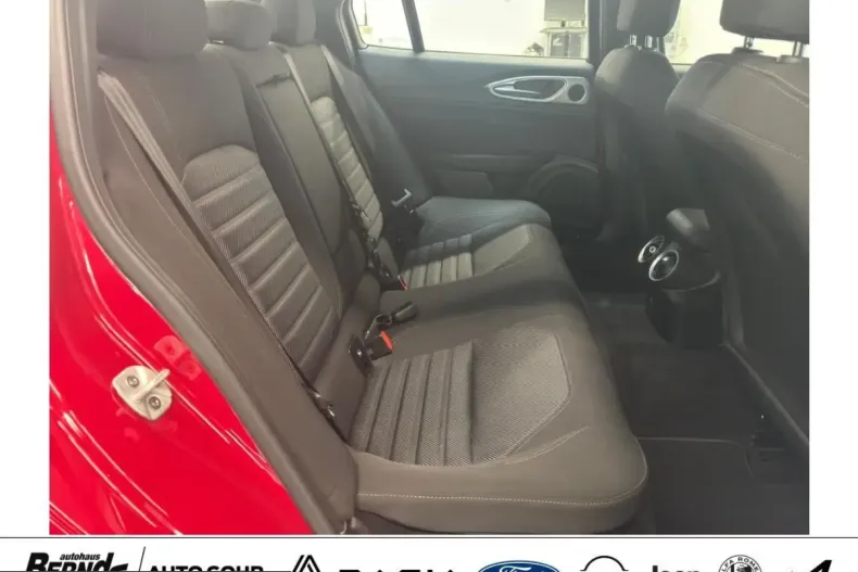 Alfa Romeo Giulia din 2024 cu 13.922 km - oferta ALF206988 - foto 4