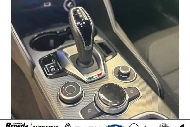 Alfa Romeo Giulia din 2024 cu 13.922 km - oferta ALF206988 - foto 26