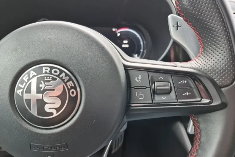Alfa Romeo Giulia din 2023 cu 15.500 km - oferta ALF206989 - foto 20