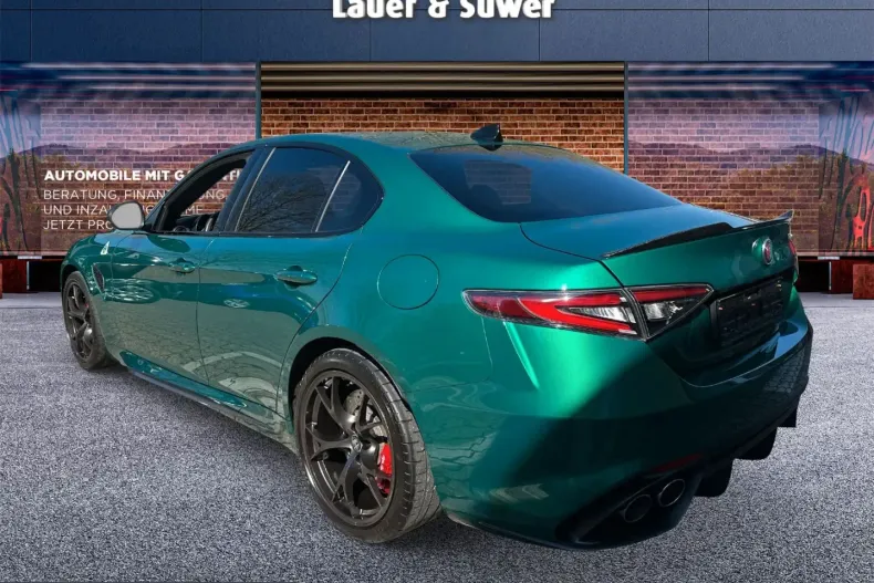 Alfa Romeo Giulia din 2024 cu 21.570 km - oferta ALF206991 - foto 2