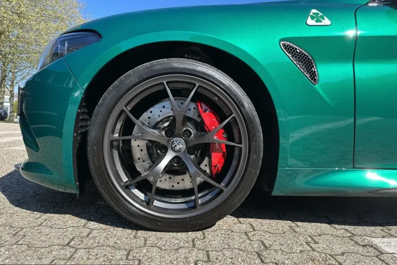 Alfa Romeo Giulia din 2024 cu 21.570 km - oferta ALF206991 - foto 10