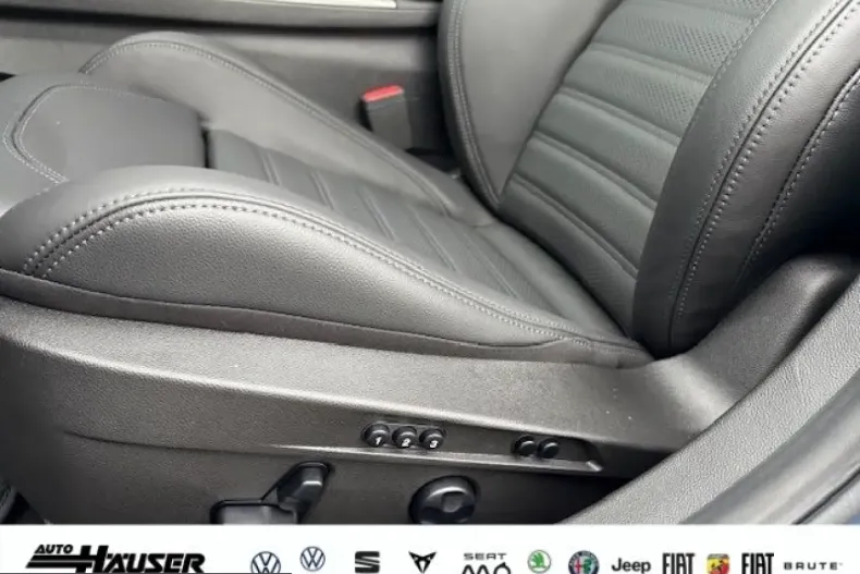 Alfa Romeo Giulia din 2025 cu 14.000 km - oferta ALF206992 - foto 18