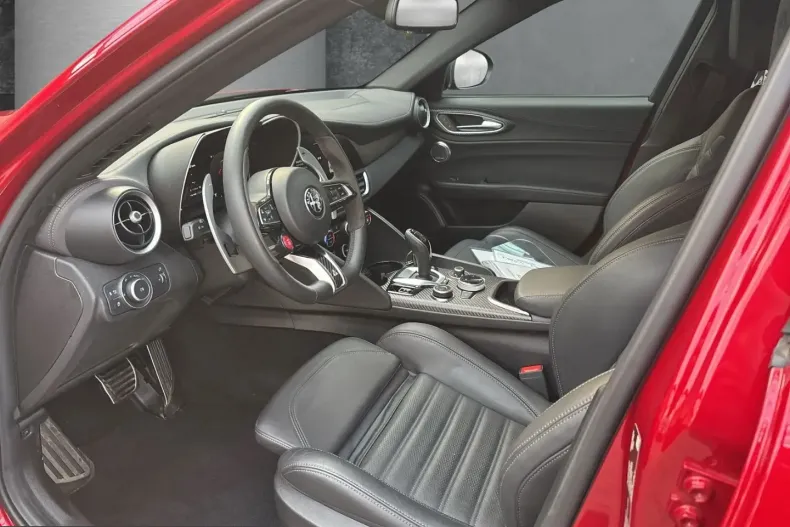 Alfa Romeo Giulia din 2025 cu 19.990 km - oferta ALF206994 - foto 7