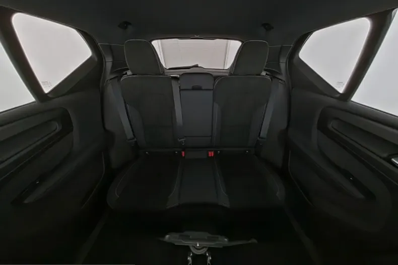 Volvo XC40 din 2023 cu 38.835 km - oferta VOL206995 - foto 16