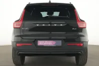 Volvo XC40 din 2023 cu 46.582 km - oferta VOL206997 - foto 6