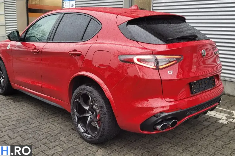 Alfa Romeo Stelvio din 2024 cu 9.662 km - oferta ALF206998 - foto 4