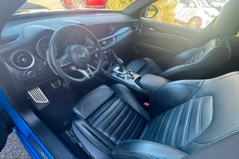 Alfa Romeo Stelvio din 2023 cu 32.300 km - oferta ALF207000 - foto 13