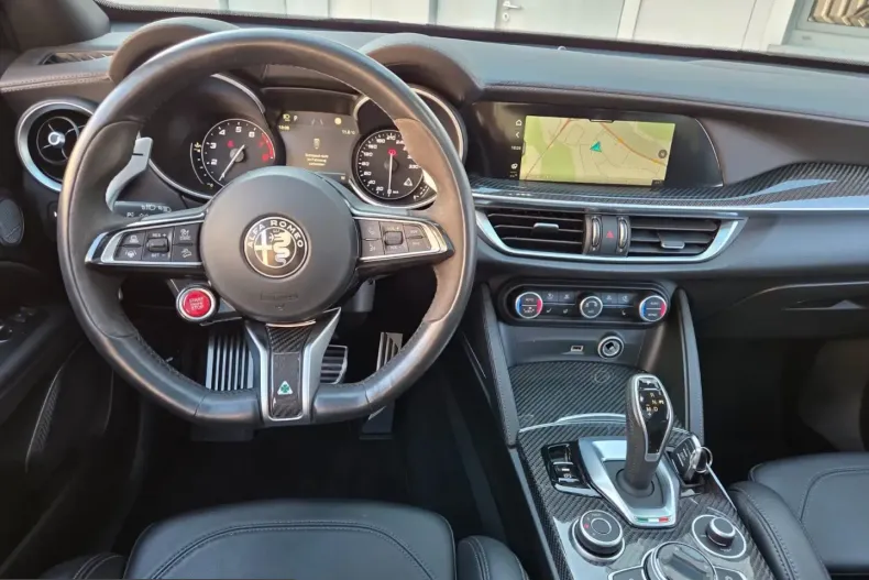 Alfa Romeo Stelvio din 2023 cu 19.850 km - oferta ALF207002 - foto 15