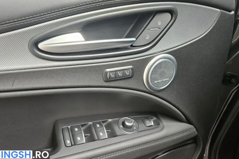Alfa Romeo Stelvio din 2024 cu 45.422 km - oferta ALF207005 - foto 23