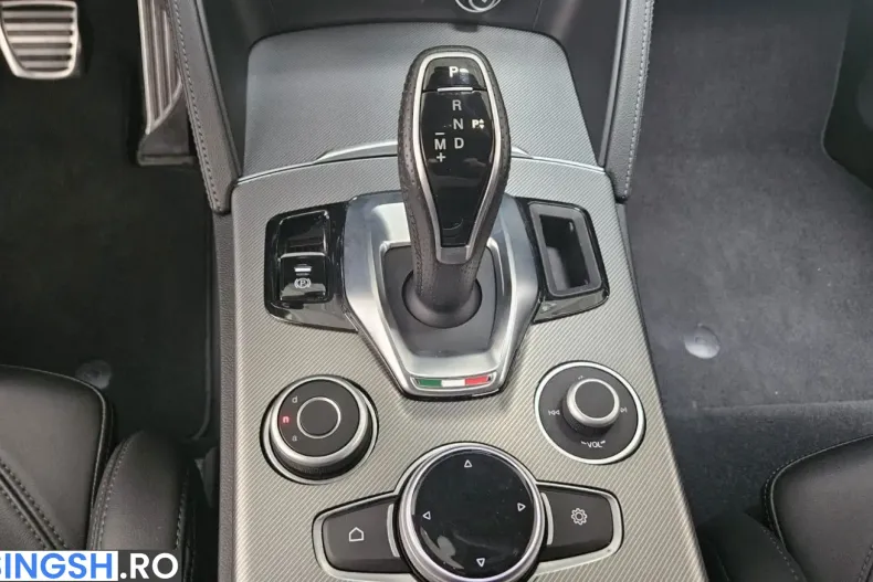 Alfa Romeo Stelvio din 2024 cu 45.422 km - oferta ALF207005 - foto 33