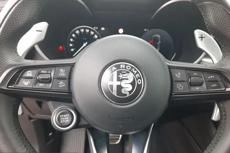 Alfa Romeo Stelvio din 2024 cu 34.465 km - oferta ALF207007 - foto 21