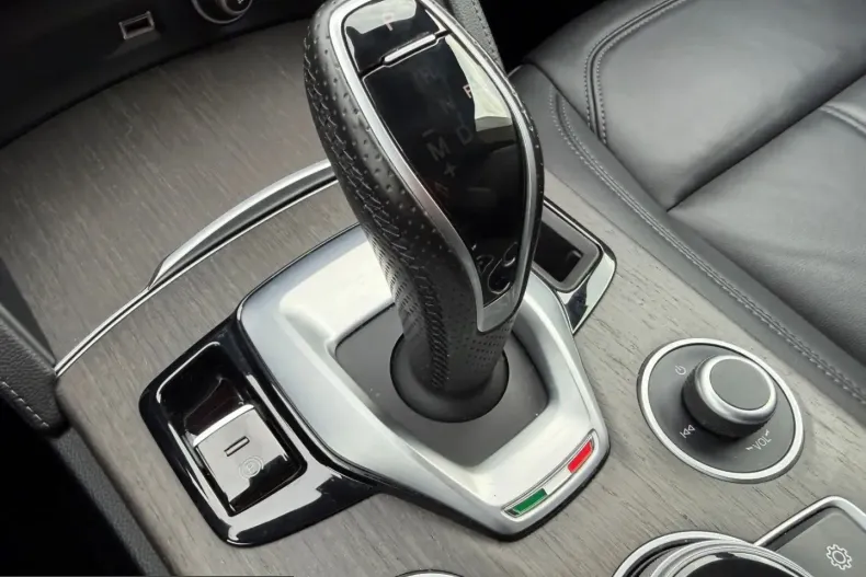 Alfa Romeo Stelvio din 2022 cu 27.400 km - oferta ALF207008 - foto 36