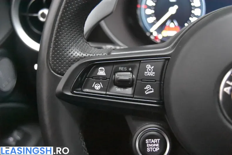 Alfa Romeo Stelvio din 2024 cu 44.441 km - oferta ALF207009 - foto 26