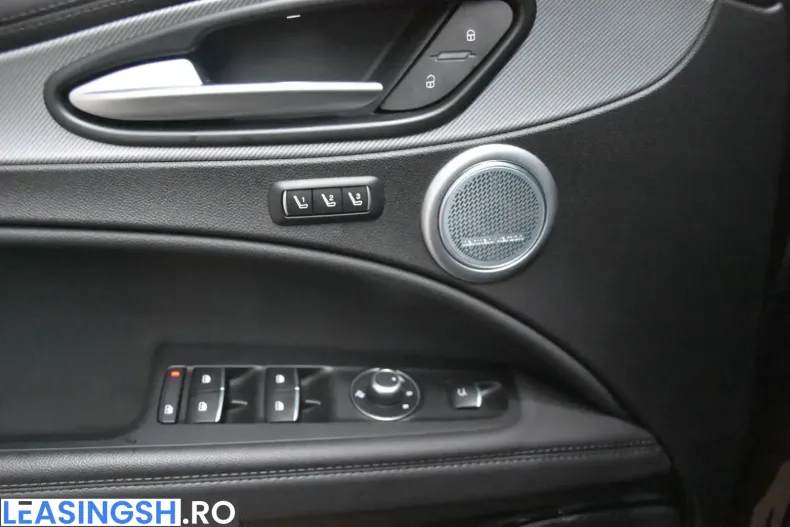 Alfa Romeo Stelvio din 2024 cu 44.441 km - oferta ALF207009 - foto 28