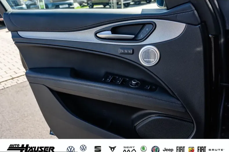 Alfa Romeo Stelvio din 2024 cu 66.512 km - oferta ALF207010 - foto 21