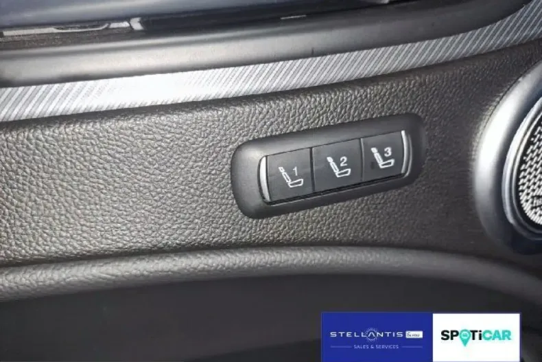 Alfa Romeo Stelvio din 2024 cu 48.530 km - oferta ALF207012 - foto 13