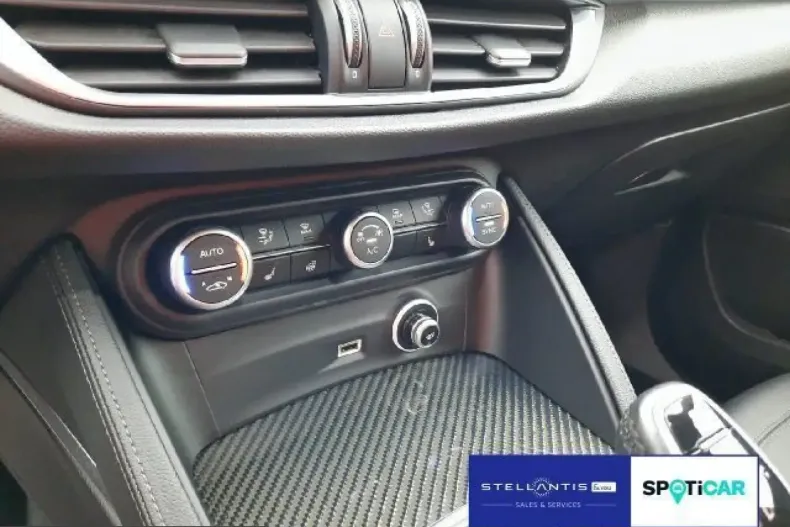 Alfa Romeo Stelvio din 2023 cu 52.934 km - oferta ALF207013 - foto 16