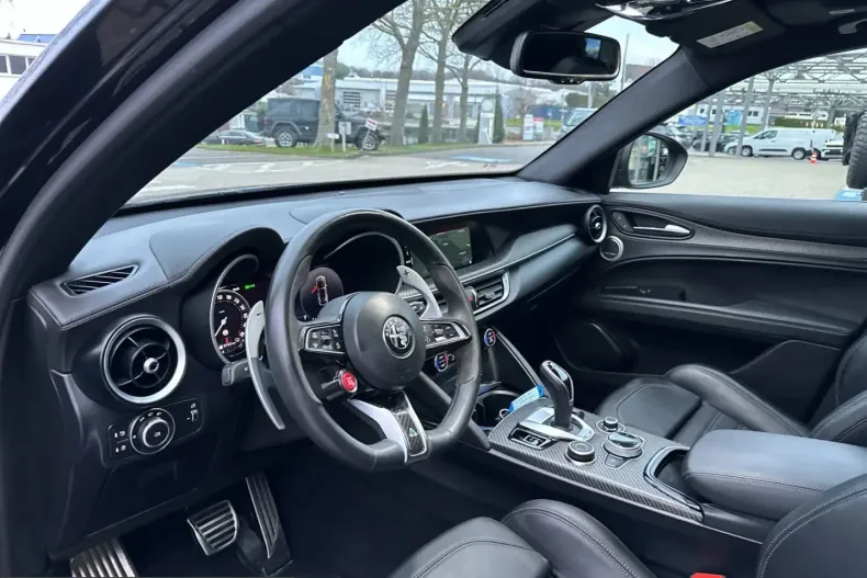 Alfa Romeo Stelvio din 2023 cu 32.833 km - oferta ALF207014 - foto 5