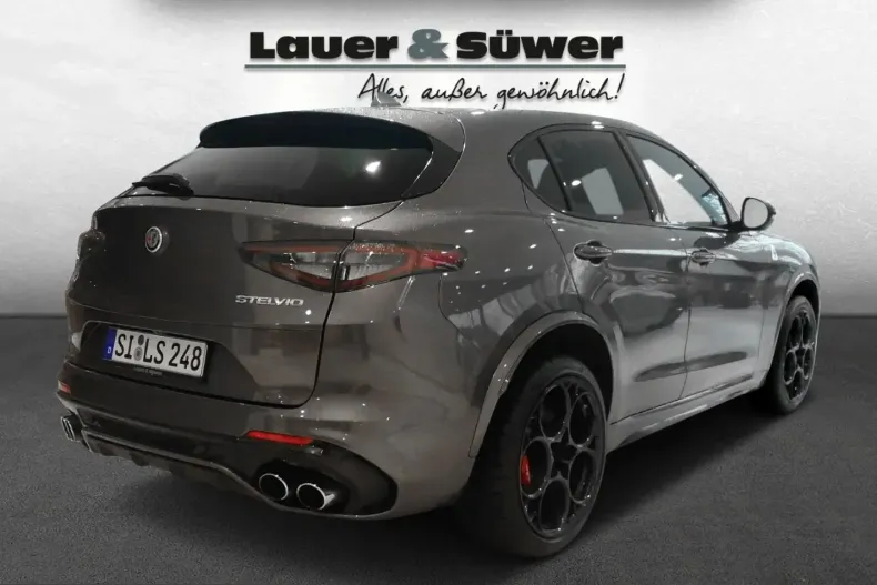 Alfa Romeo Stelvio din 2023 cu 6.500 km - oferta ALF207015 - foto 2