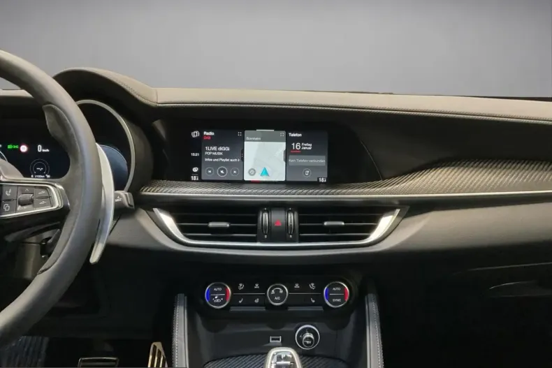 Alfa Romeo Stelvio din 2024 cu 10.500 km - oferta ALF207017 - foto 8