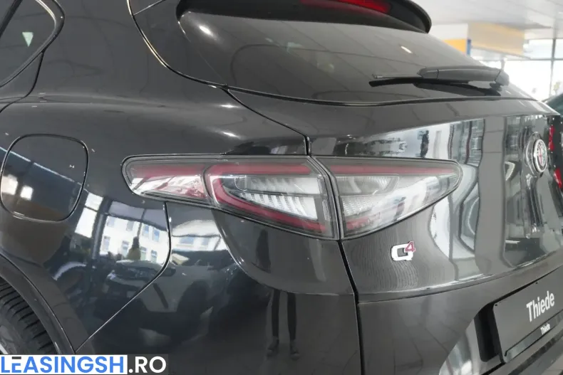 Alfa Romeo Stelvio din 2024 cu 49.350 km - oferta ALF207018 - foto 13