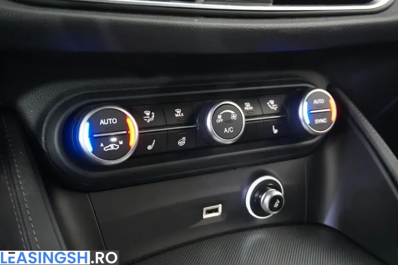 Alfa Romeo Stelvio din 2024 cu 49.350 km - oferta ALF207018 - foto 36