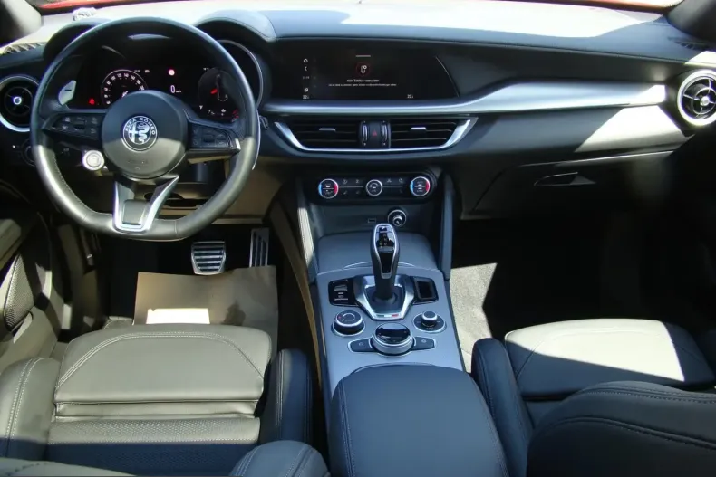 Alfa Romeo Stelvio din 2024 cu 3.040 km - oferta ALF207019 - foto 8